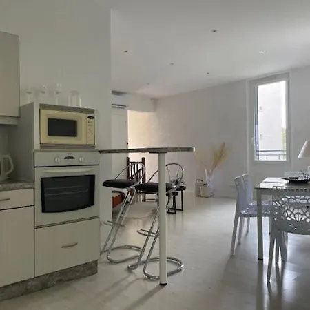 Apartamento L'oree Du Parc Vénissieux